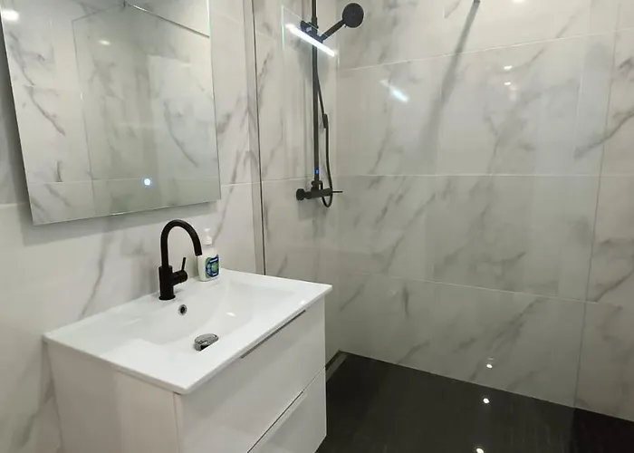 아파트 New Appartment! 알부페이라