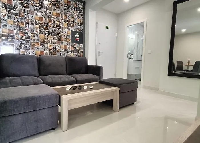 아파트 New Appartment! 알부페이라